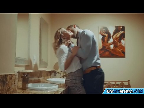 ❤️ Marka timo cad oo bunni ah ay kugu sasabtaan qolka nasashada ee dadweynaha ️❌ Porno Guri ﹏